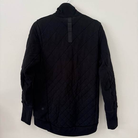 Lululemon Forever Warm Pullover Quilted Black 4 - Picture 5 of 8